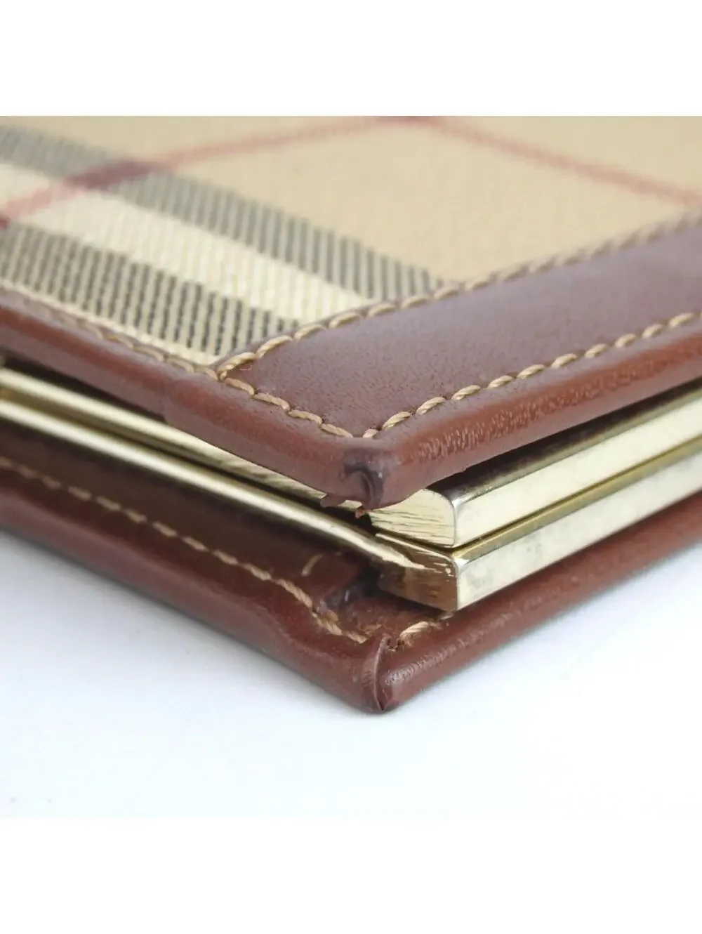 Authentic BURBERRY bifold wallet leather[Used] - Picture 7 of 14